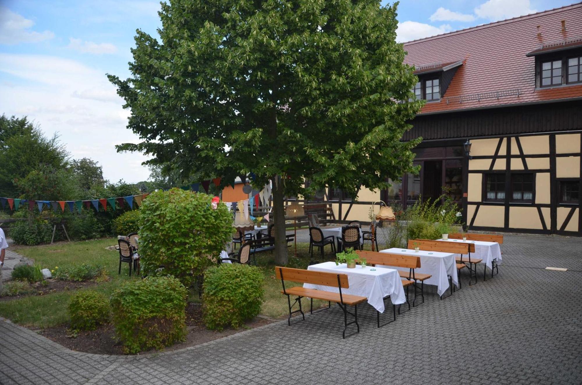 Lavendelhof Die Idyllische Landpension Crimmitschau Esterno foto