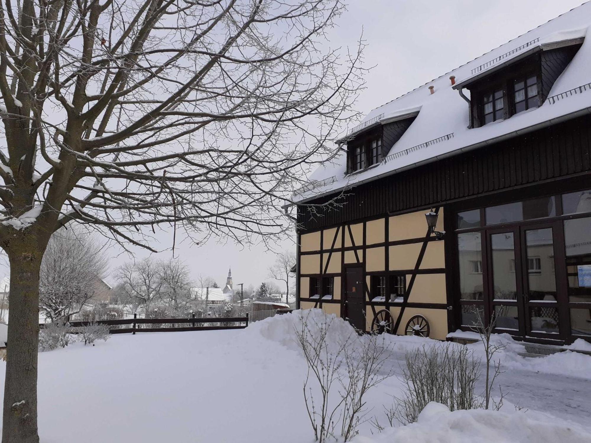 Lavendelhof Die Idyllische Landpension Crimmitschau Esterno foto